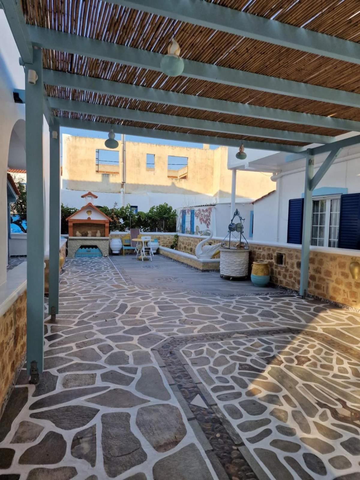 Voula'S Apartment Elafonissos Exterior foto